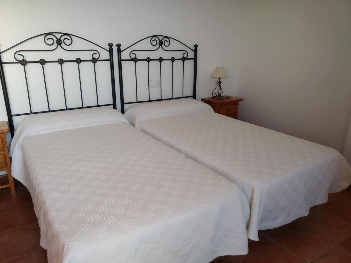 Apartamento Avenida Del Parque Cazorla Exteriör bild