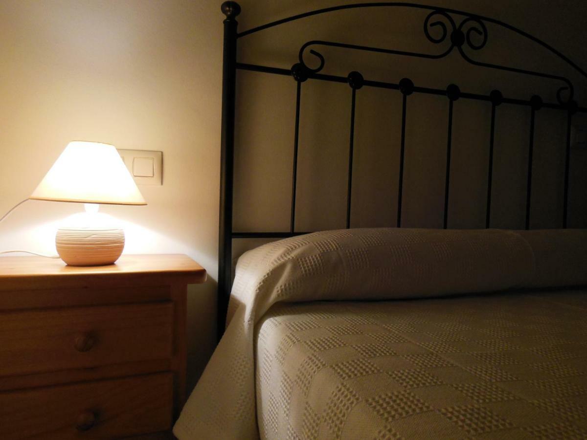 Apartamento Avenida Del Parque Cazorla Exteriör bild